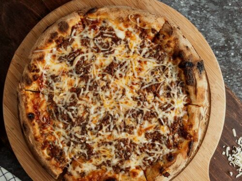 Kavurmalı Pizza