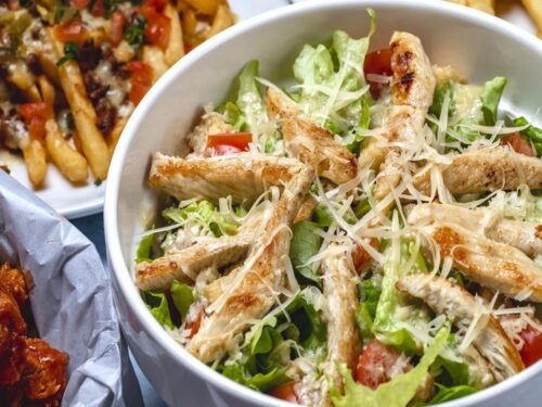 Susamlı Çıtır Tavuk Salata