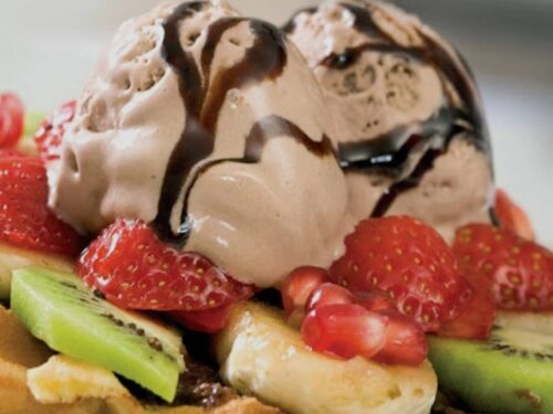 Dondurmalı Waffle Şöleni